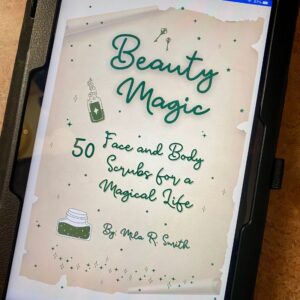 Beauty Magic - 50 Face and Body Scrubs for a Magical Life (pdf)